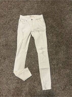 Cotton On White Distressed Skinny Jeans